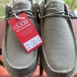 HEY DUDE WALLY SOX BEIGE 11